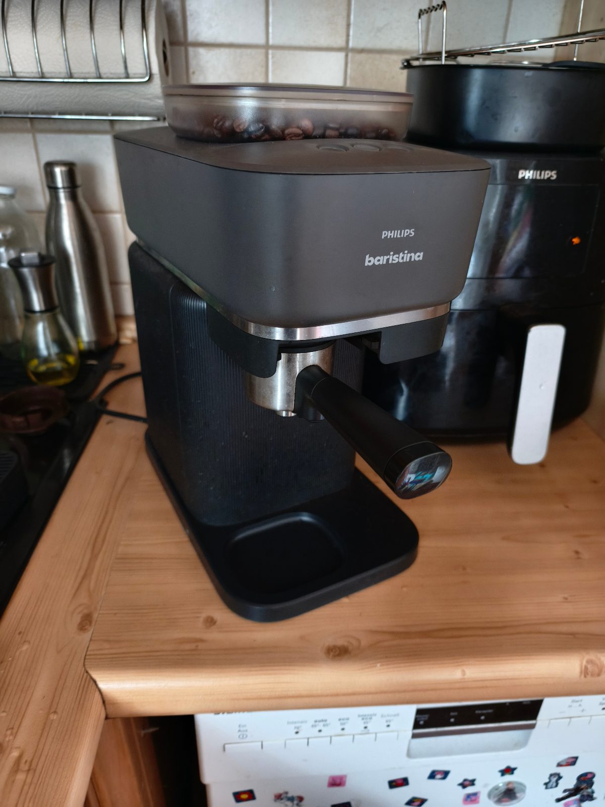 Espressomaschine Philips Baristina schwarz – 150 €